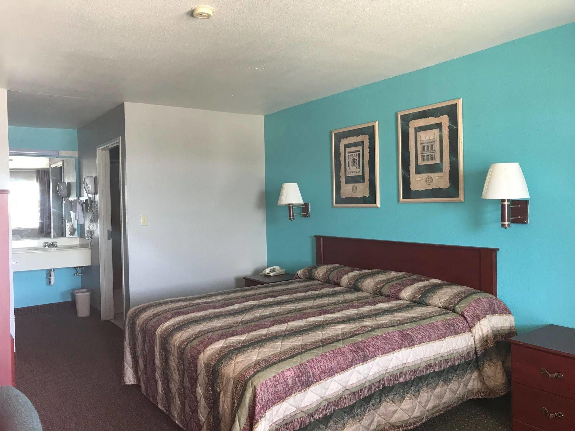 Heights Inn Harker Heights Bagian luar foto