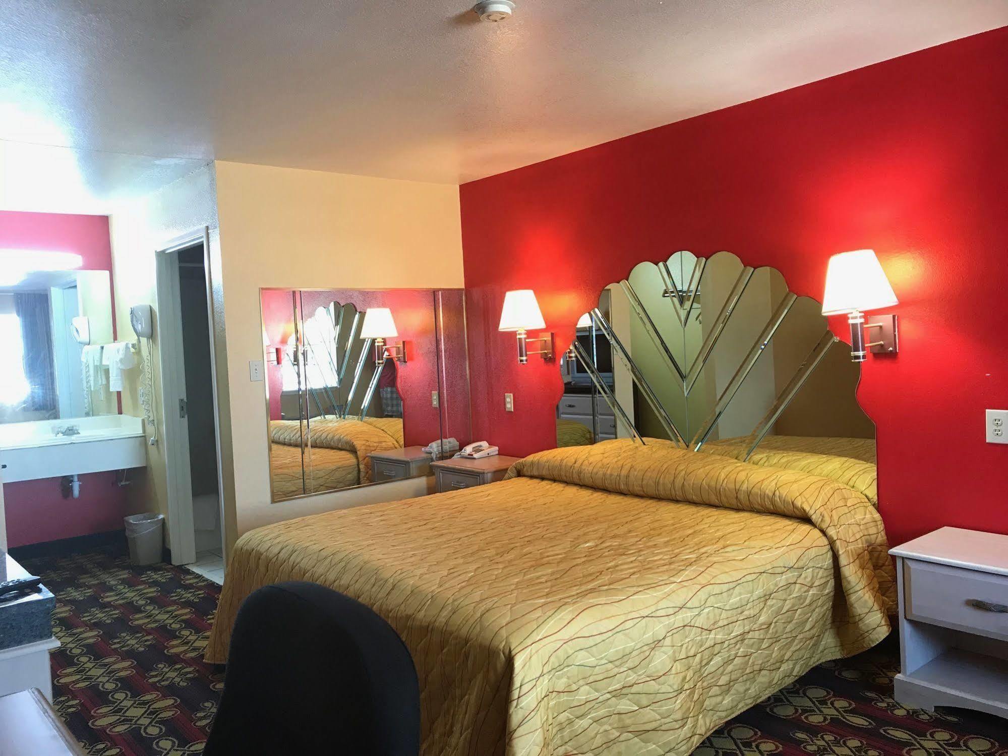Heights Inn Harker Heights Bagian luar foto